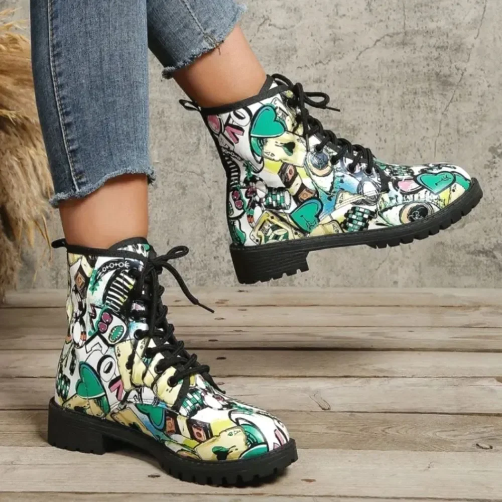 boutique women graffiti